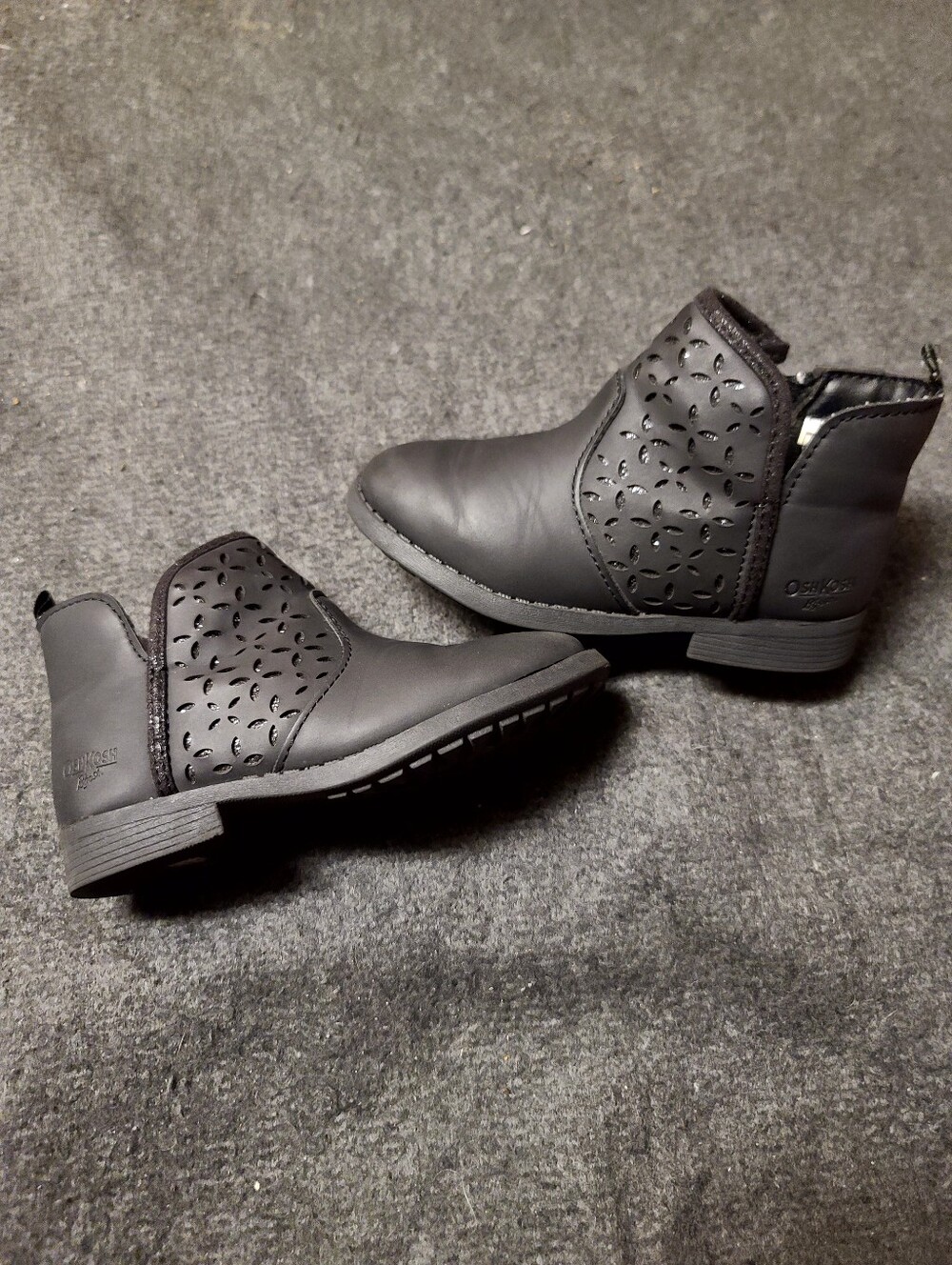 Oshkosh B'Gosh Estell Toddler Size 10M Boots Black Side Zip Everyday Kid